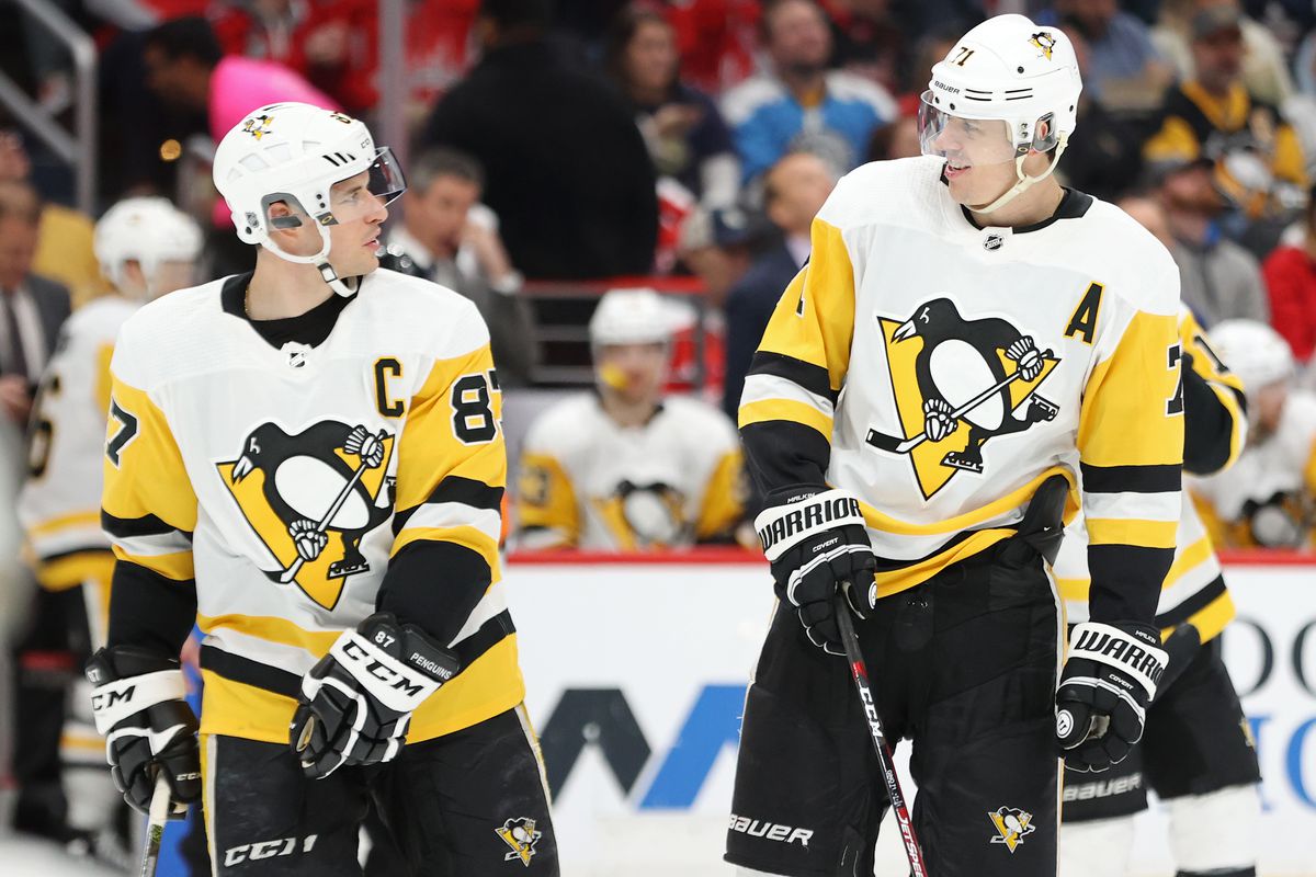 Sowohl Pittsburgh Penguins als auch Carolina Hurricanes haben das Verhalten junger Spieler in dieser Saison gezeigt